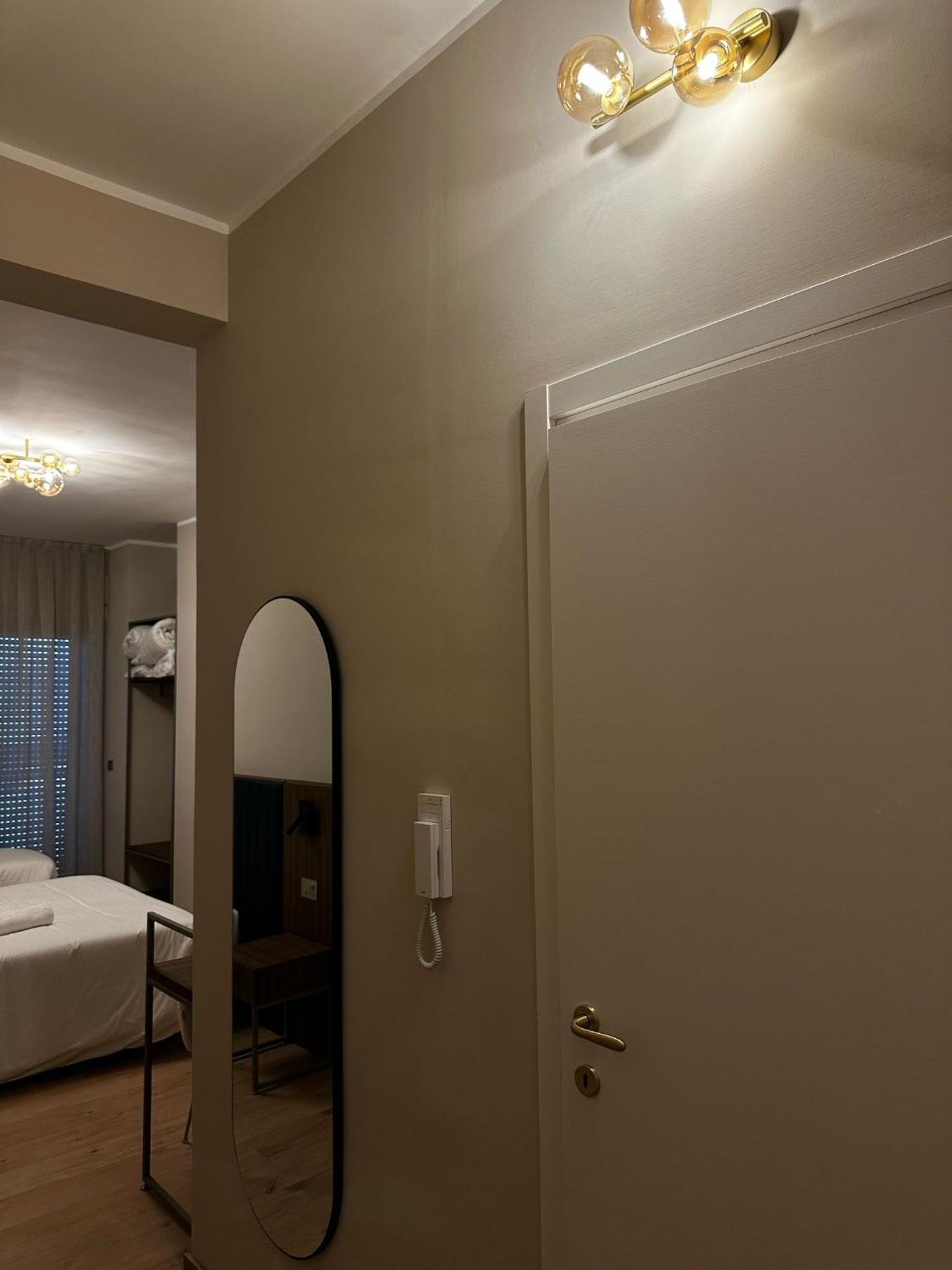 Urban Hotel Пескара Экстерьер фото